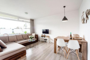 Papillon flat
